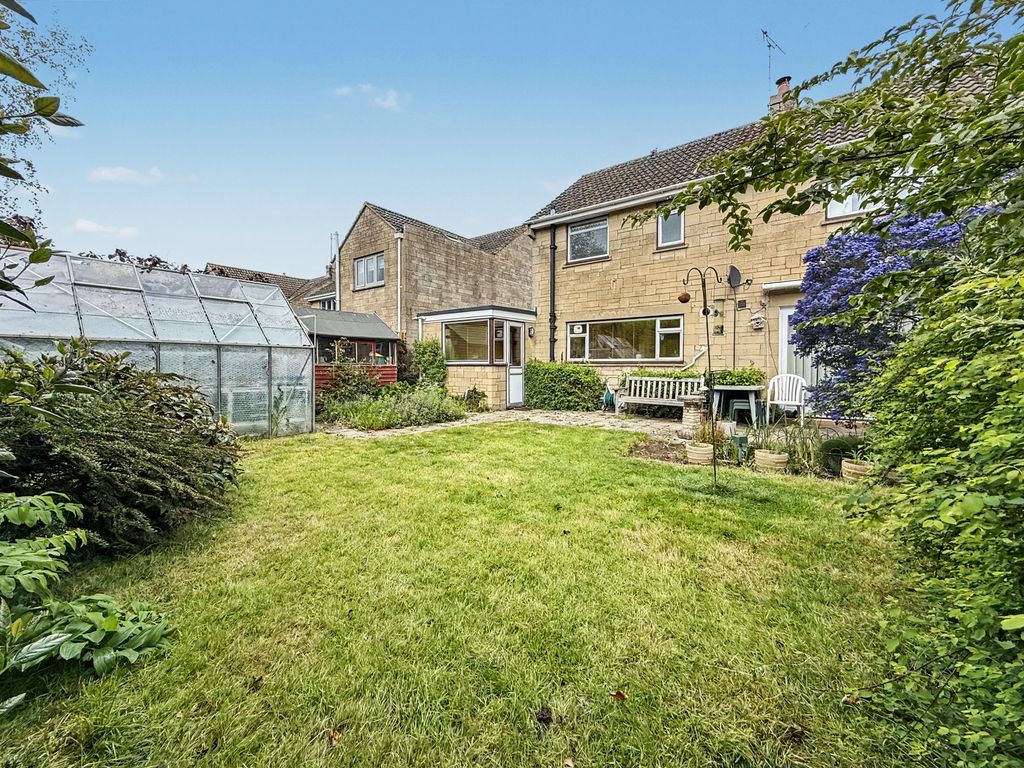 Property photo 2 of 12 Img5015