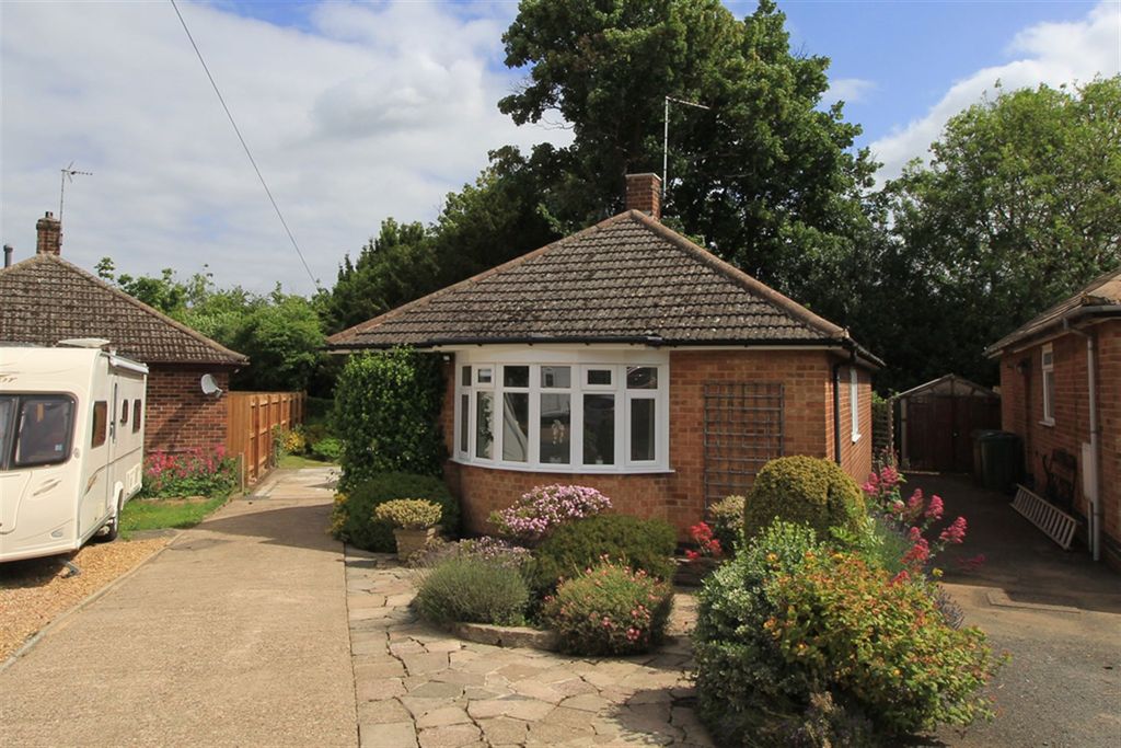 Property photo 1 of 28 22 Haydon Road