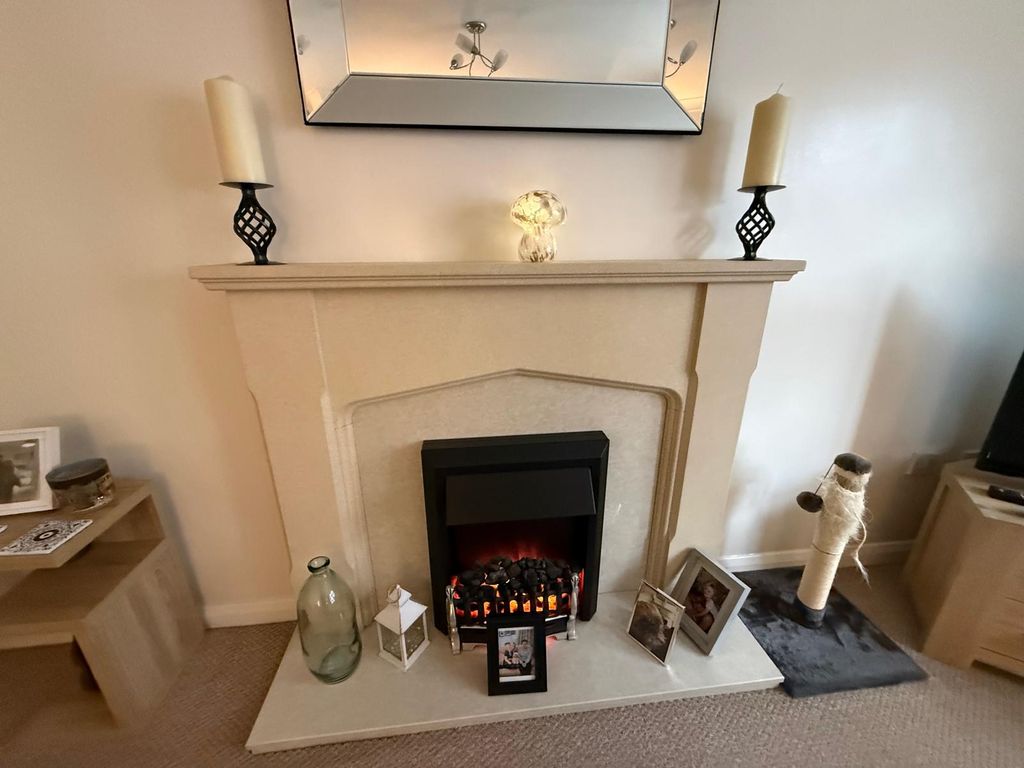 Property photo 3 of 17 Photo 18