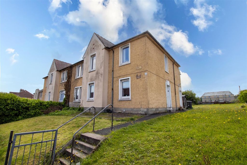 Property photo 1 of 18 Front.External.2.Jpg