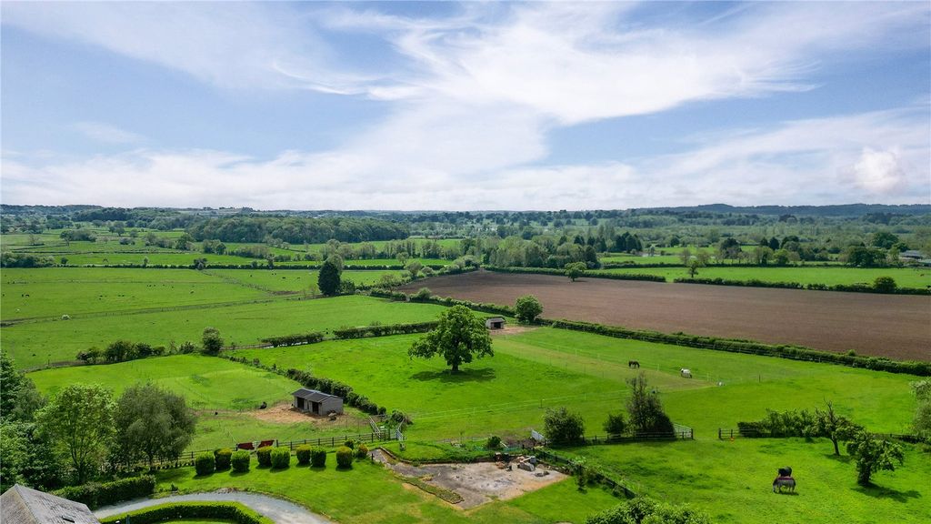Property photo 3 of 32 Views Over Countryside