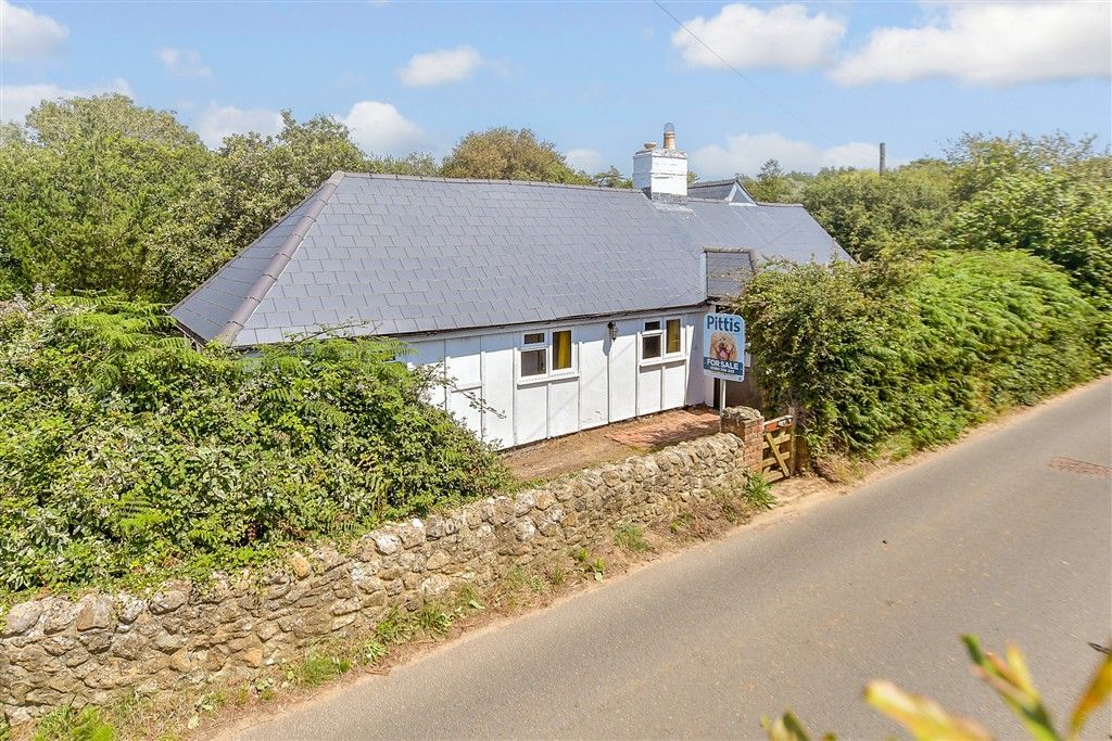 Property photo 1 of 15 External (Web)