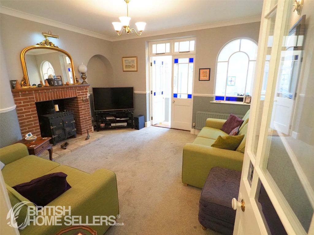 Property photo 2 of 27 Picture No. 39
