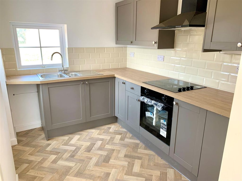 Property photo 2 of 17 20.Jpg
