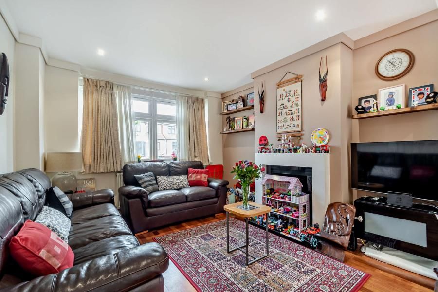 Property photo 2 of 12