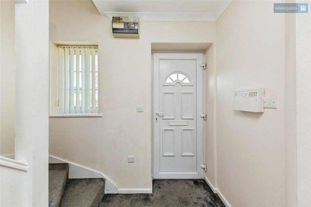 Property photo 3 of 20 Picture No. 52