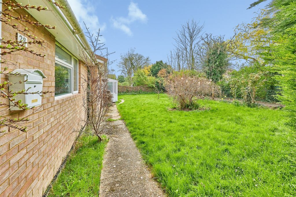 Property photo 3 of 20