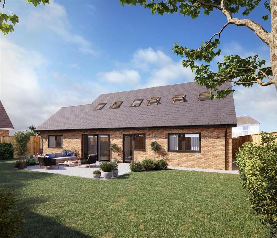 Property photo 2 of 6 Rear.Jpg