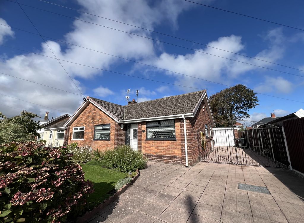 Property photo 1 of 16