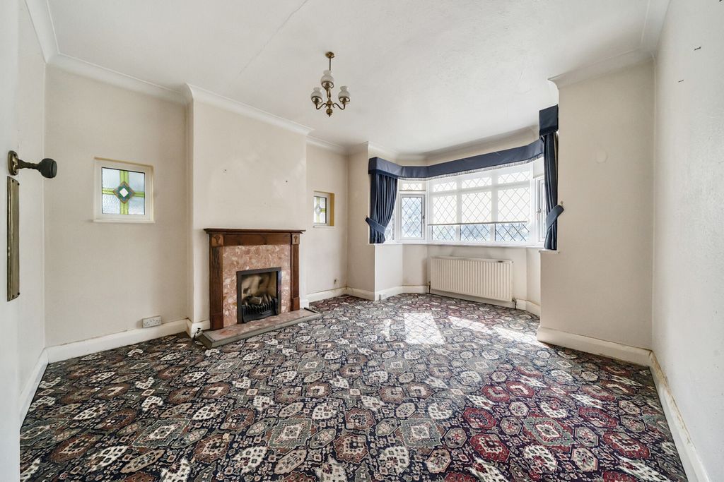 Property photo 3 of 13 Reception