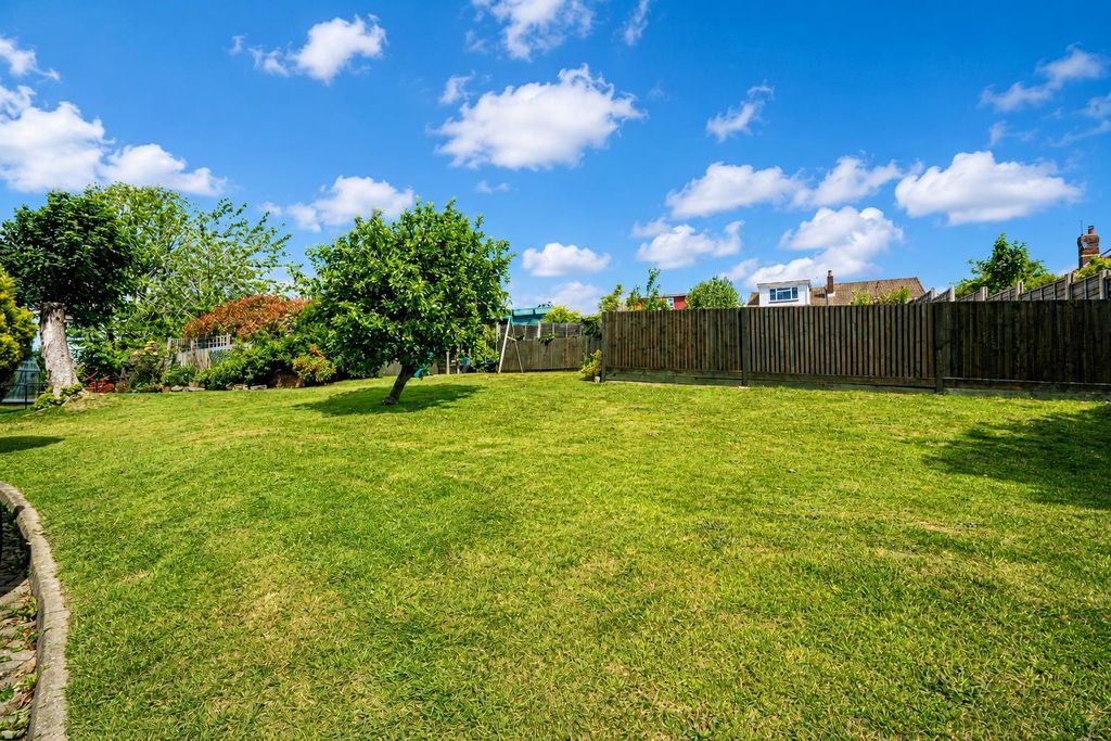 Property photo 2 of 49 23c5Aa89-075A-4067-84A7-7d891B1755c2.Png