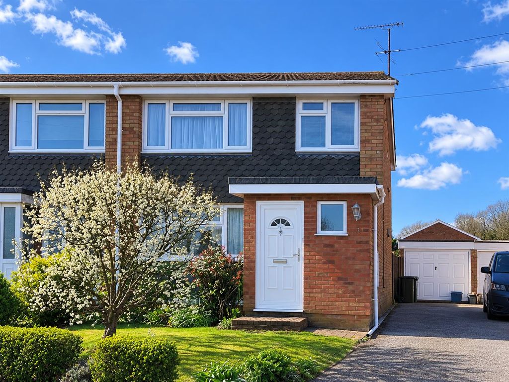 Property photo 1 of 9 Coopers Estate Agents