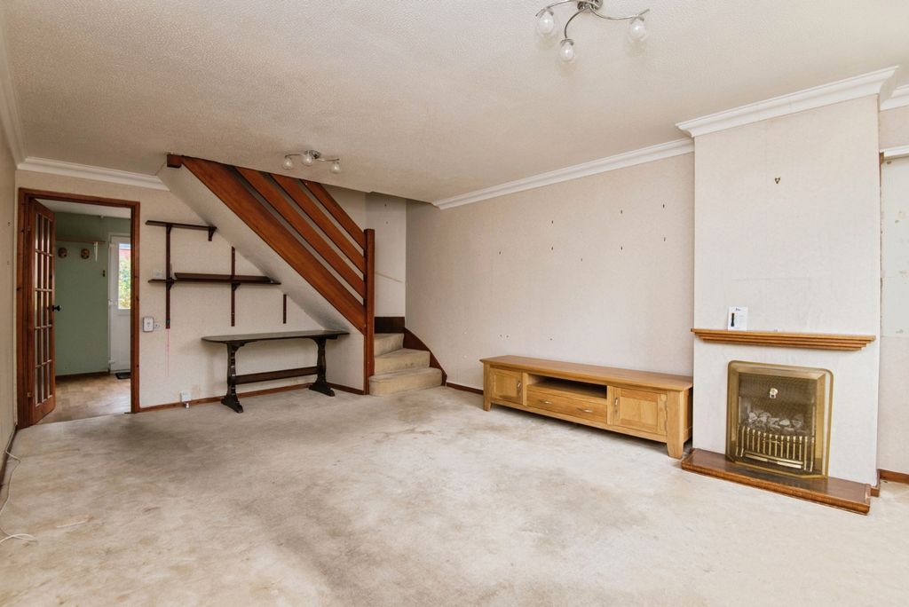 Property photo 3 of 13 Photo