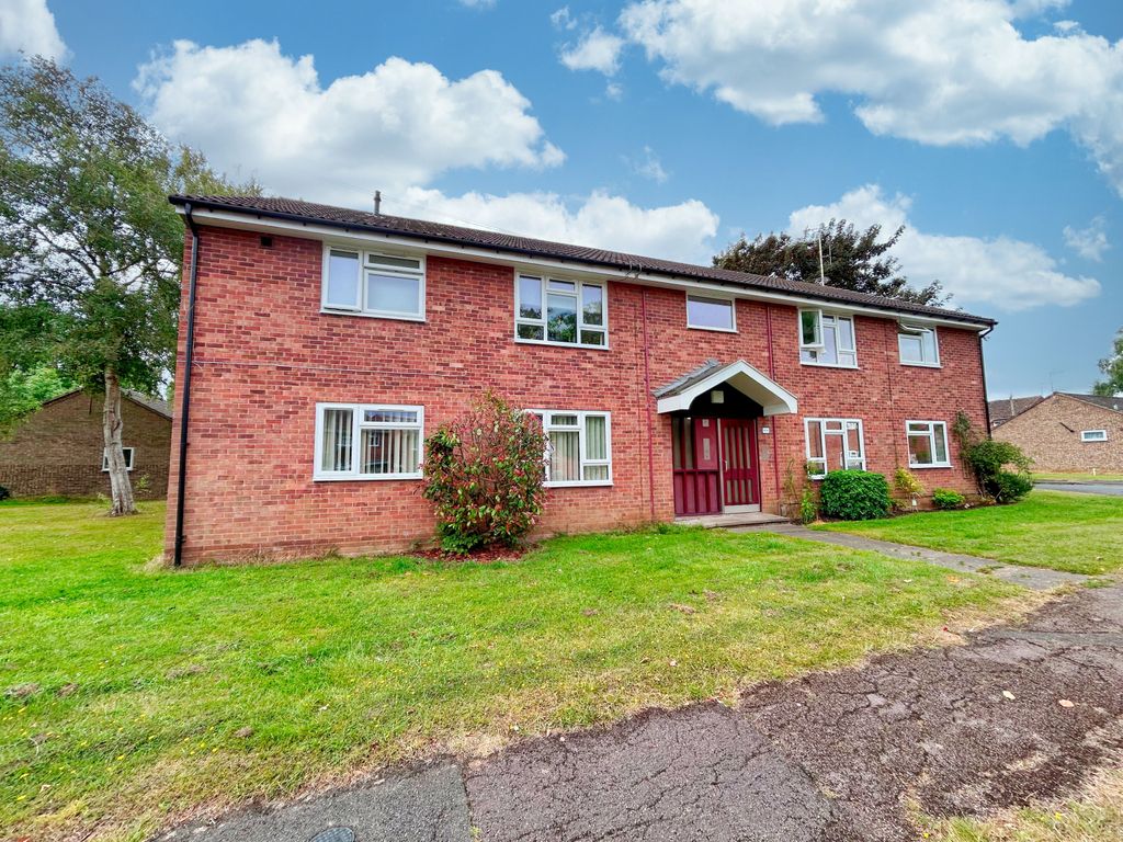 Property photo 1 of 17