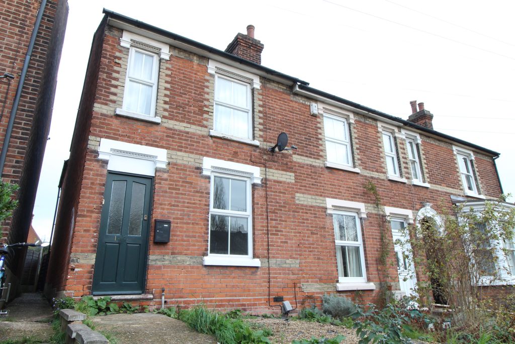 Property photo 1 of 9