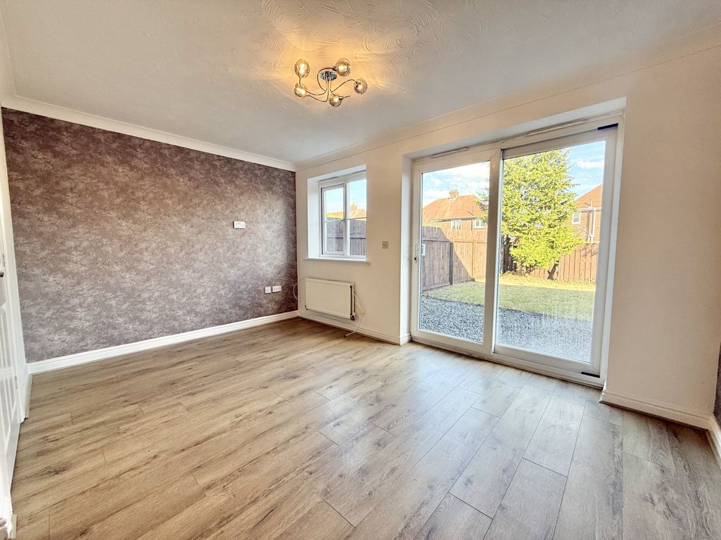 Property photo 3 of 16 Img_7787