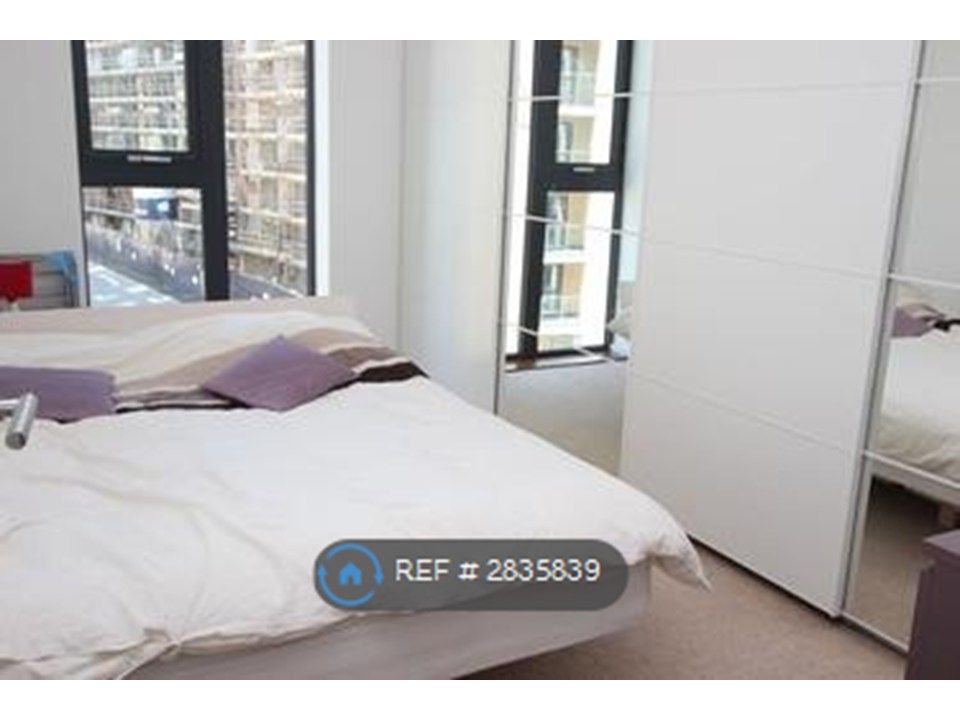 Property photo 3 of 9 Double Bedroom