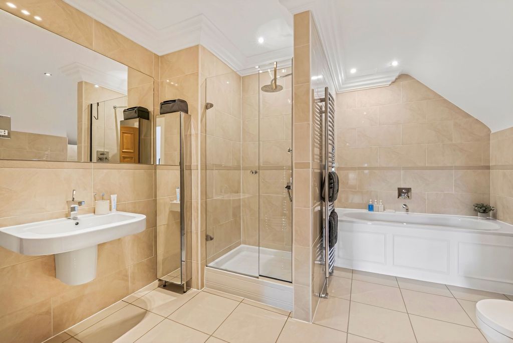 Additional image 16 of 4 bed flat for saleLodge Lane, Singleton FY6