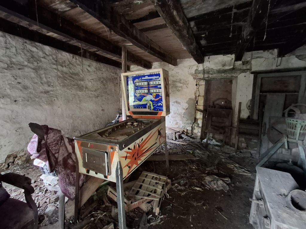 Property photo 3 of 3