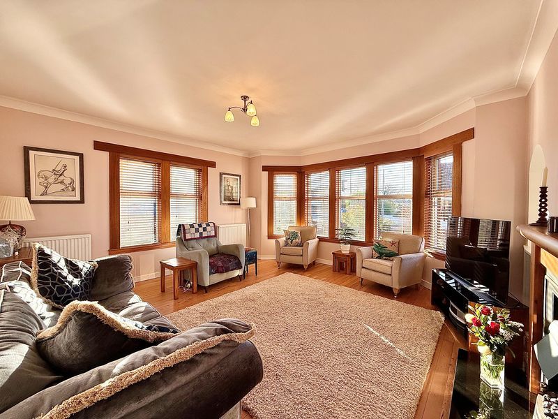 Property photo 3 of 27 Photo 3