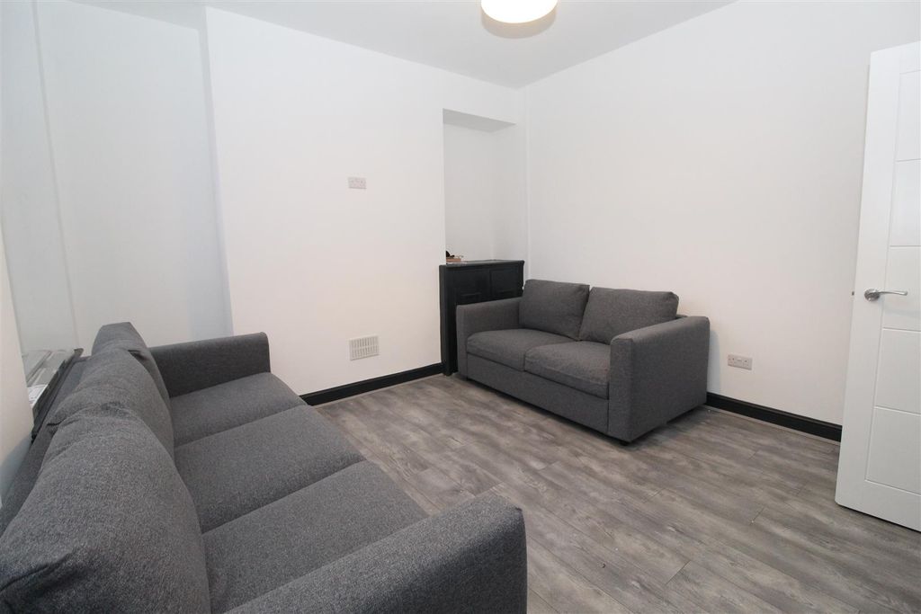 Property photo 2 of 15 Img_3110.Jpg