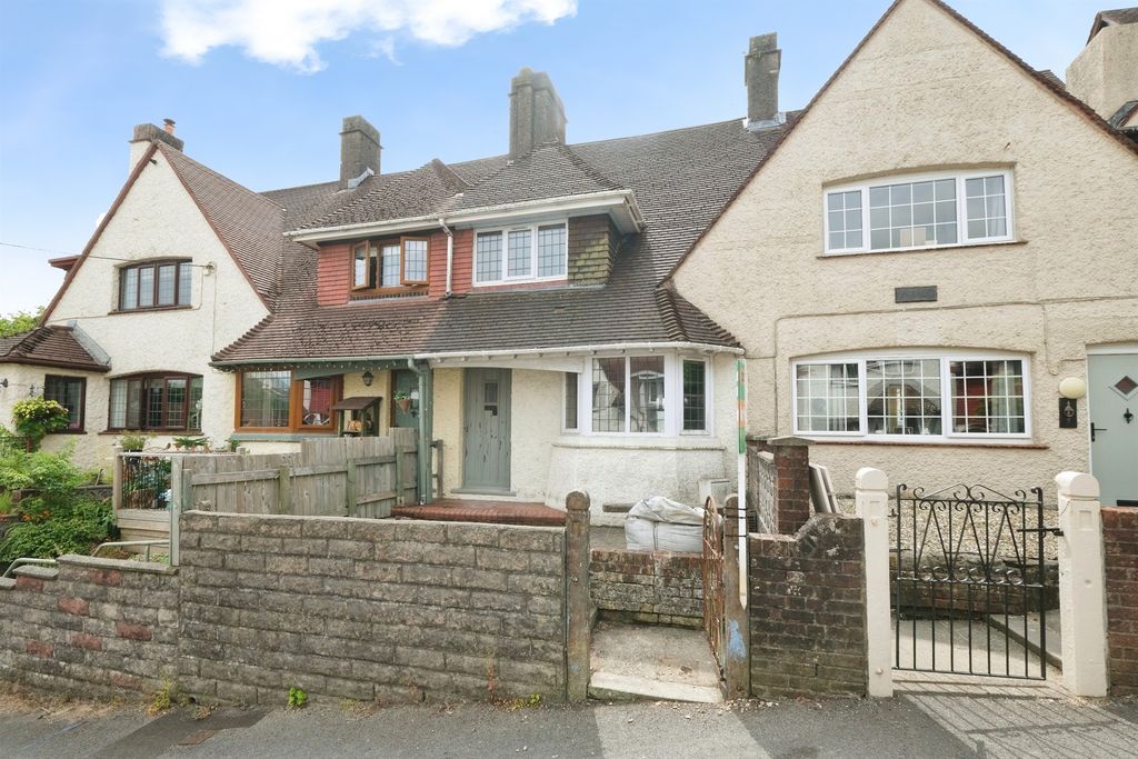 Property photo 1 of 23