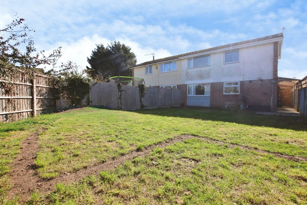 Property photo 2 of 16 4990241