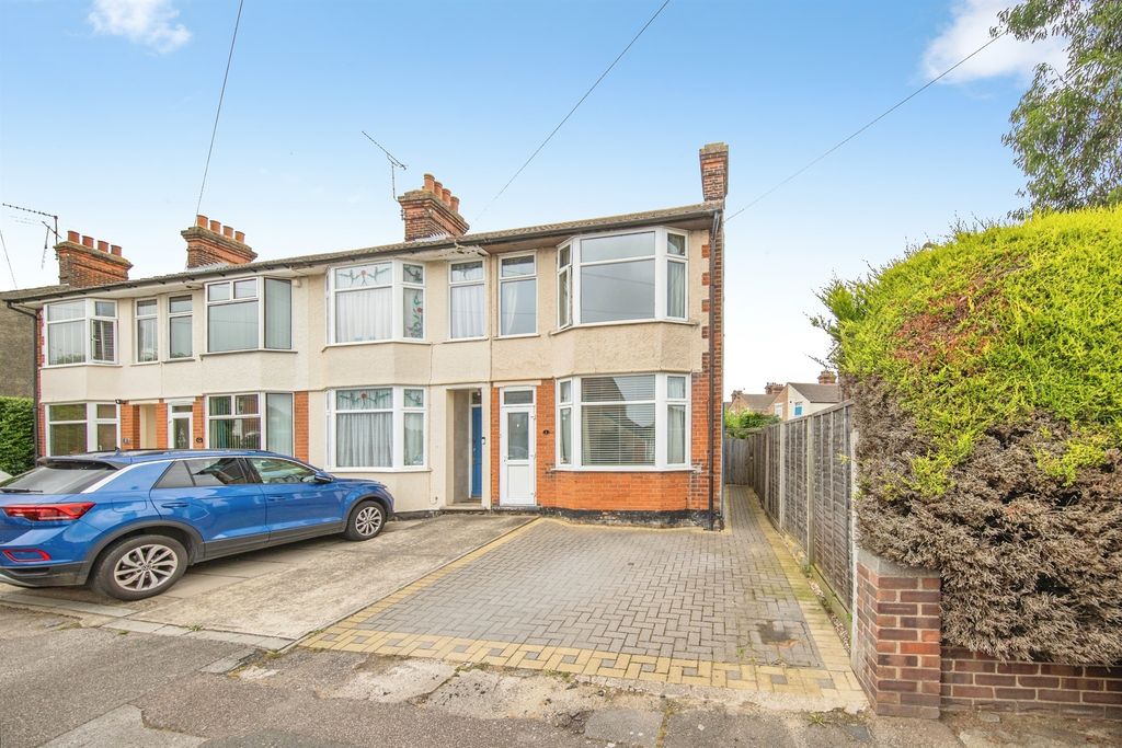 Property photo 1 of 14