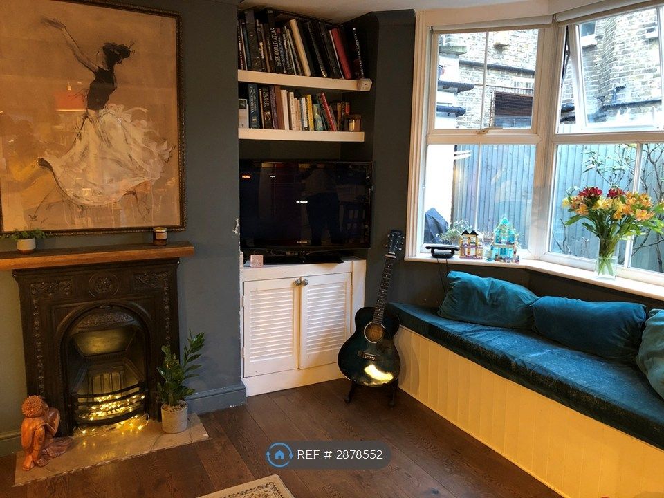 Property photo 2 of 9 Living Room