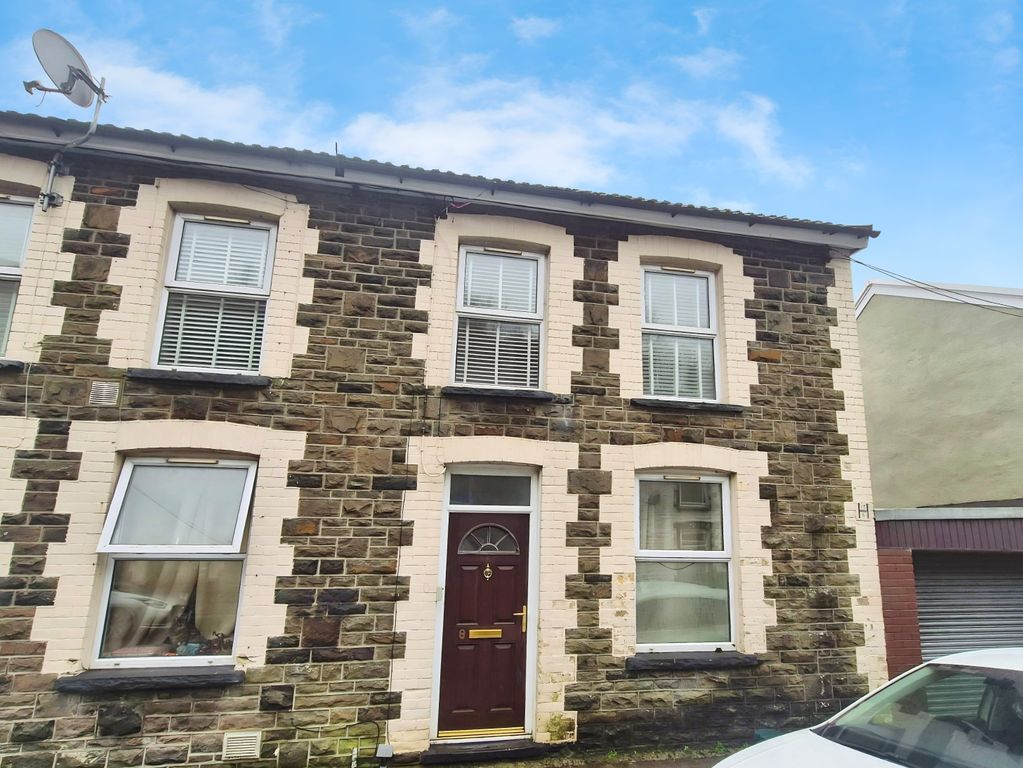 Property photo 1 of 8 Ba3A6B2c-Front