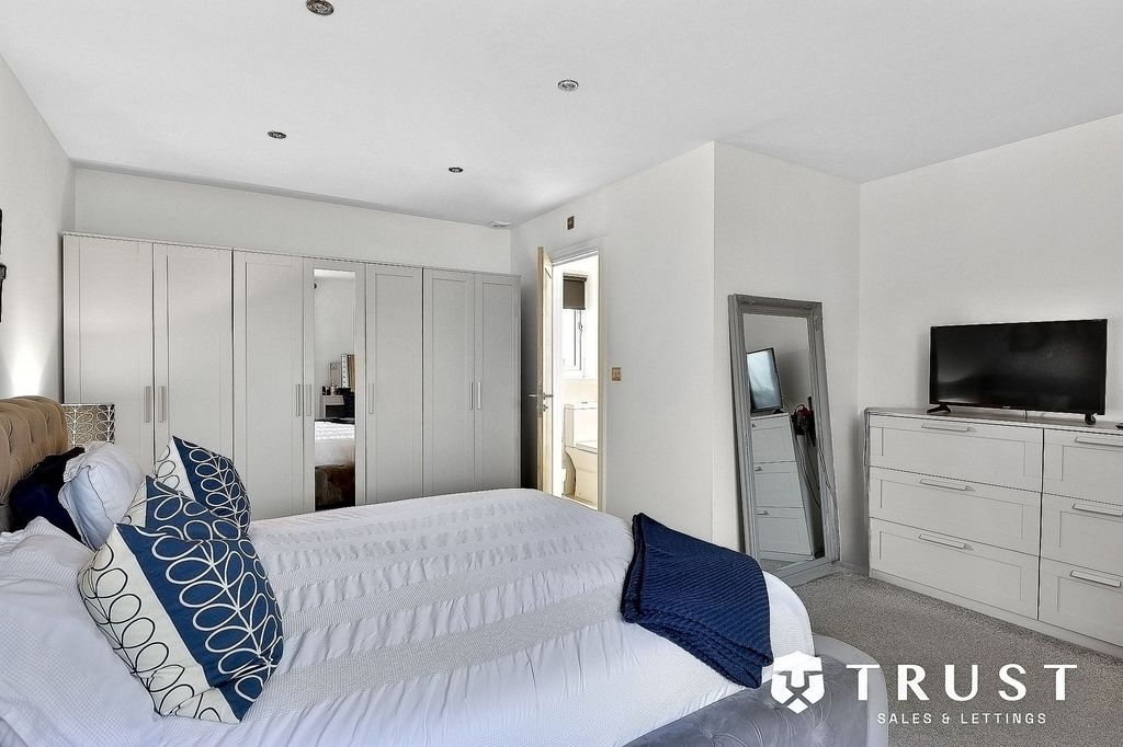 Additional image 27 of 4 bed detached house for saleDuxbury Gardens, Liversedge WF15