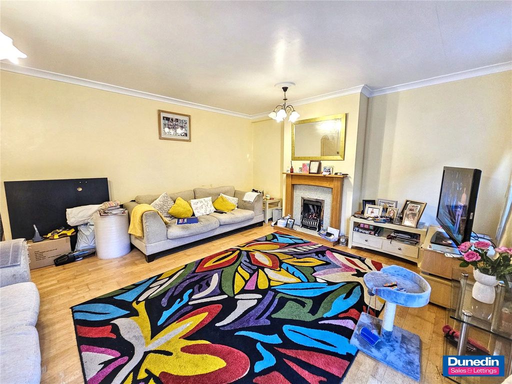 Property photo 2 of 14 Picture No. 09