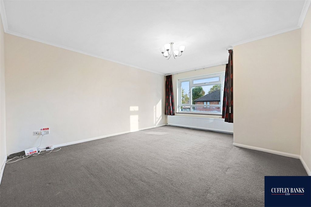 Property photo 2 of 8 Picture No. 02