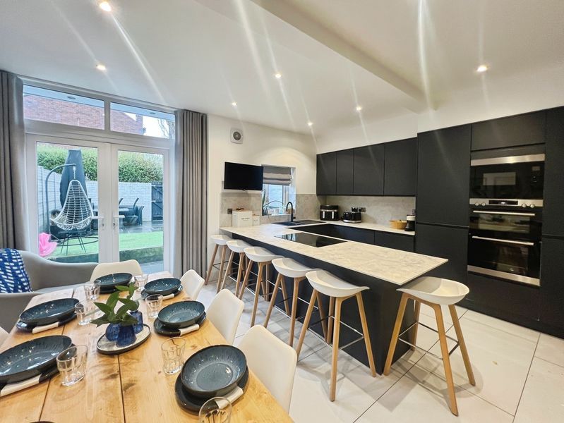 Property photo 2 of 17 Kitchen Diner