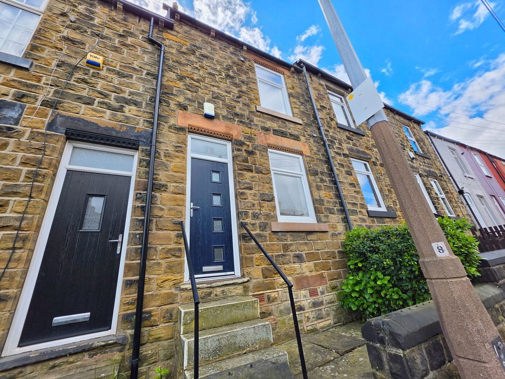 Property photo 1 of 11