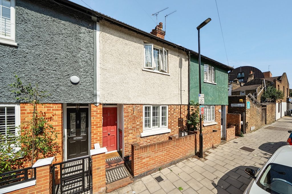 Property photo 1 of 18 1481151-2-6A394Ea...