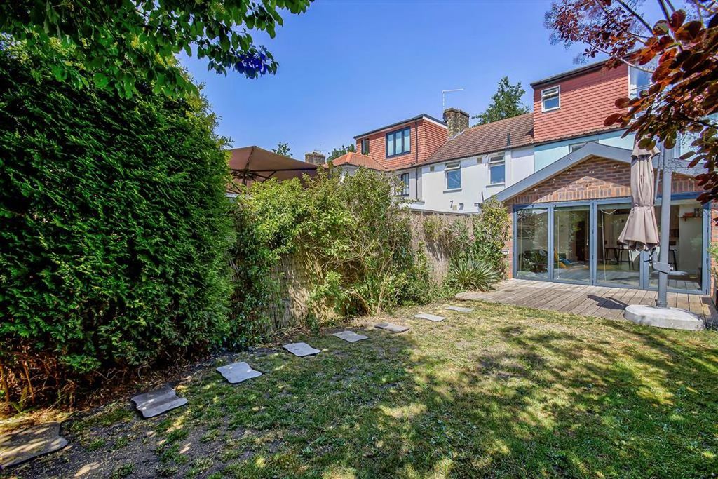 Property photo 3 of 10