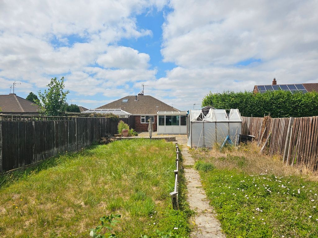 Property photo 3 of 14