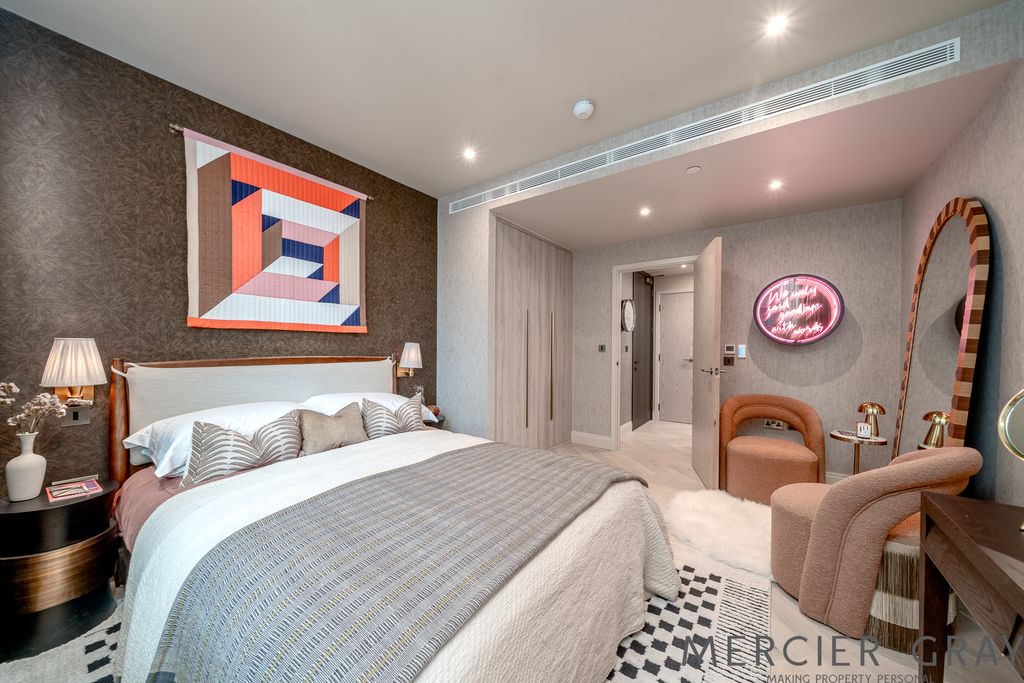 Property photo 2 of 17 Photo 2