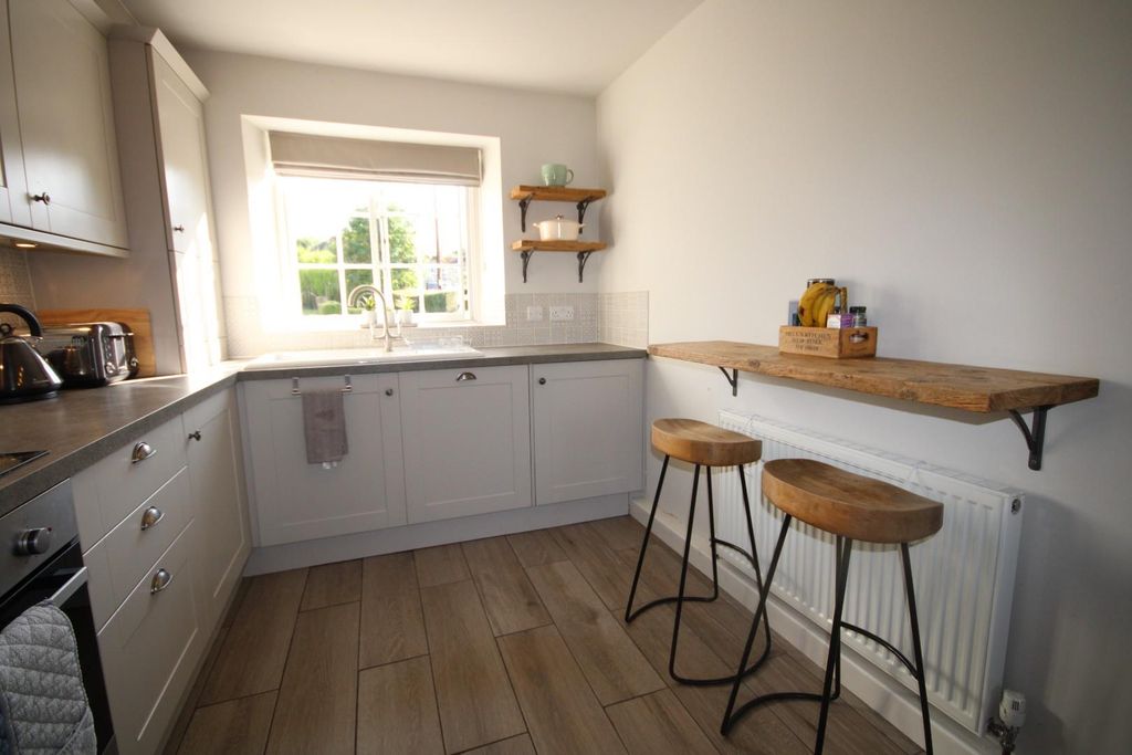 Property photo 2 of 16 Img_8717.Jpg