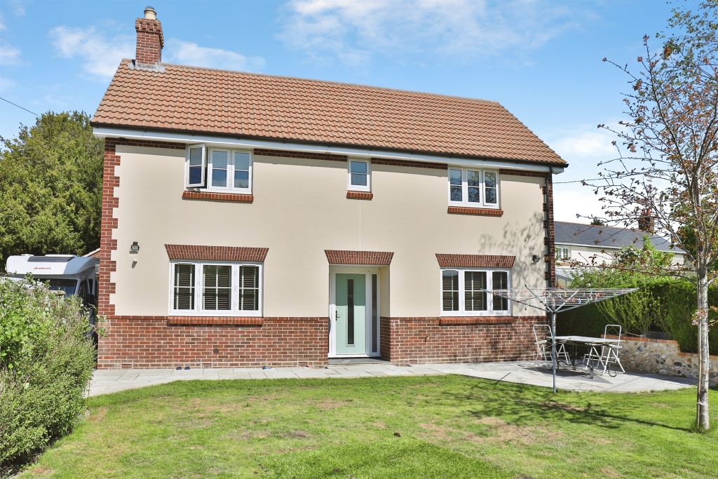 Property photo 1 of 17