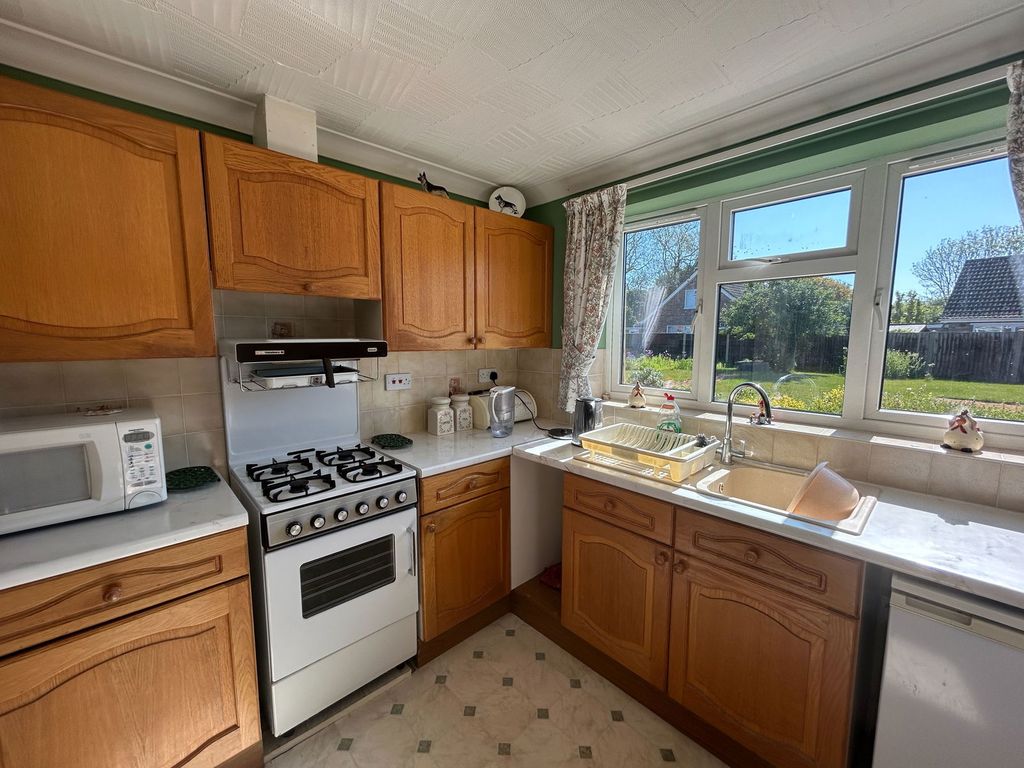 Property photo 2 of 13