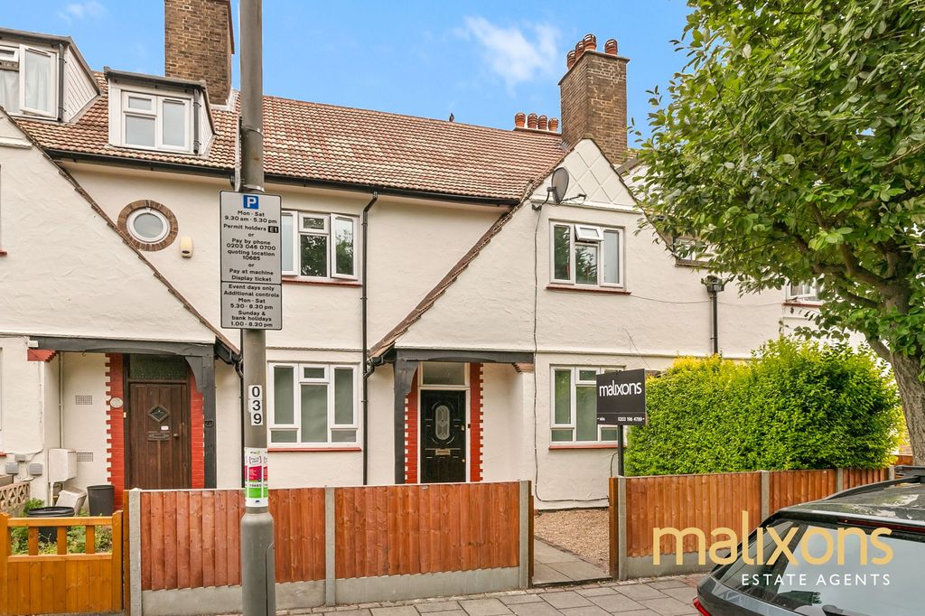 Property photo 1 of 12