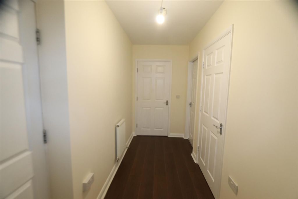 Property photo 2 of 13 Hallway.Jpg