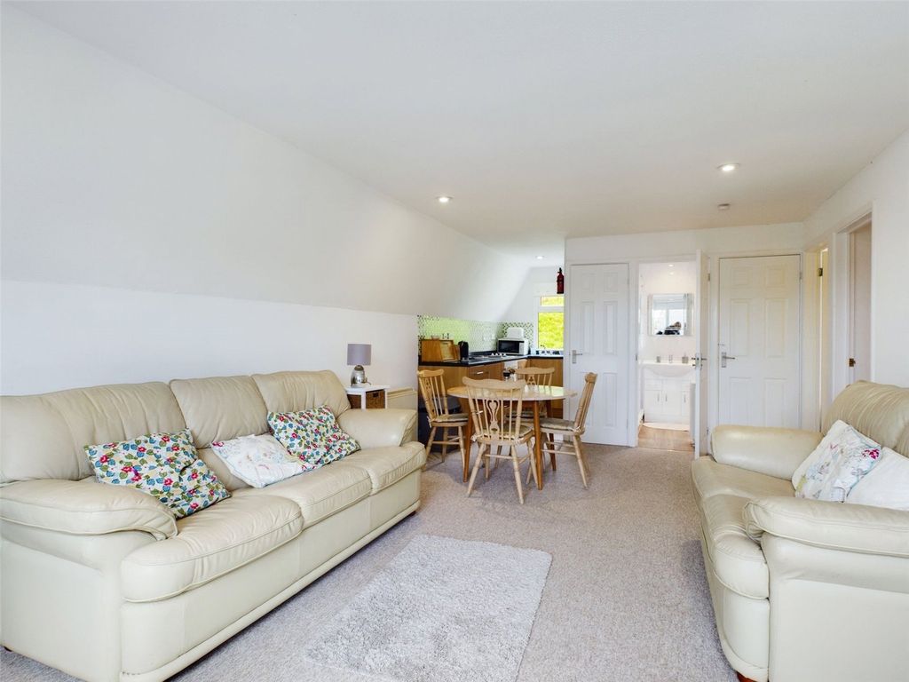 Property photo 2 of 11 Picture No. 11
