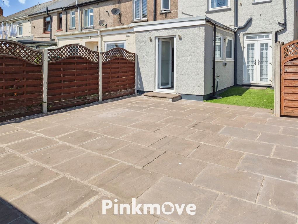 Property photo 3 of 24