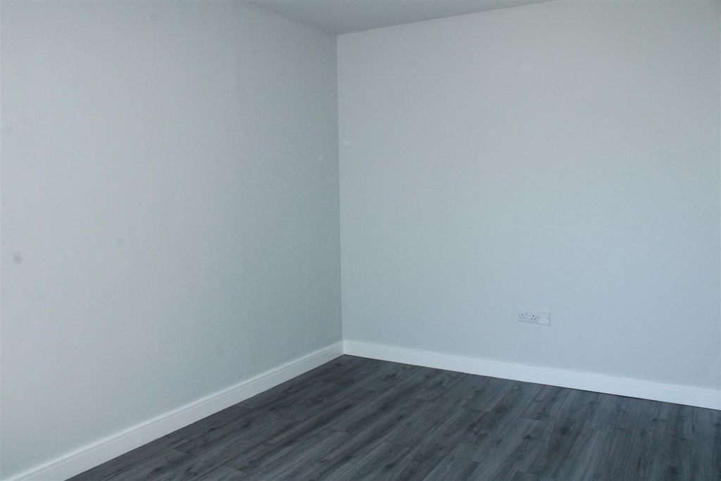 Property photo 3 of 6 Img_6607.Jpg