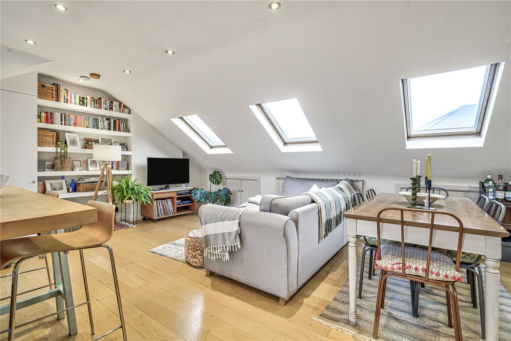 Property photo 3 of 9 Picture No. 08