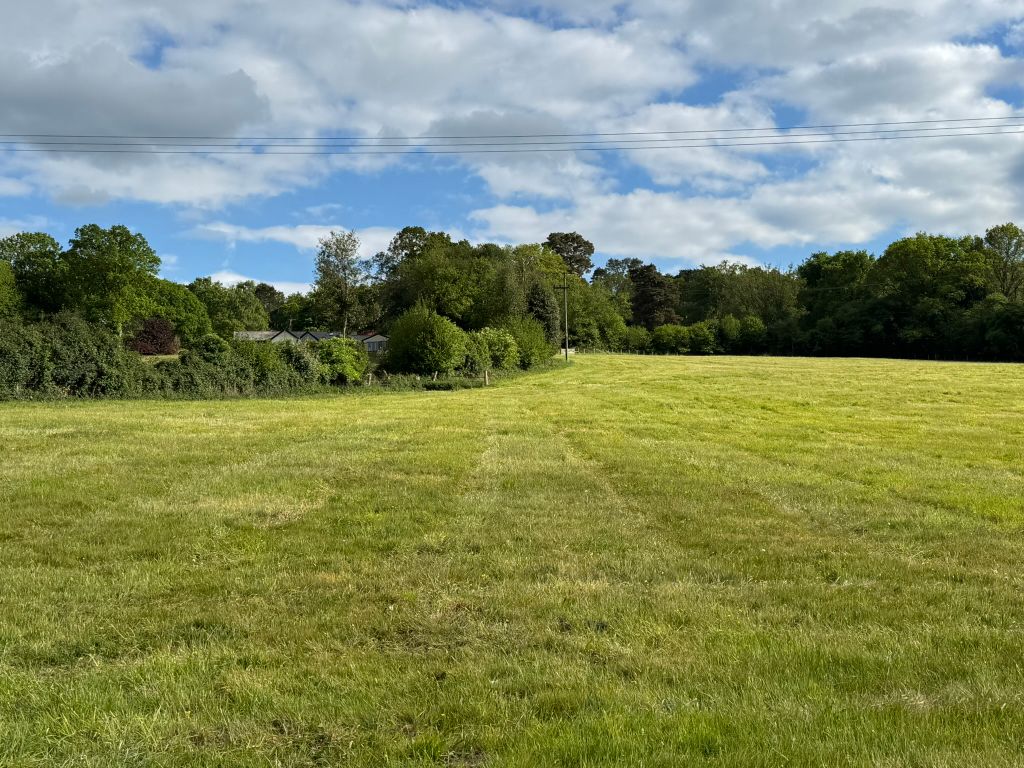 Property photo 2 of 12