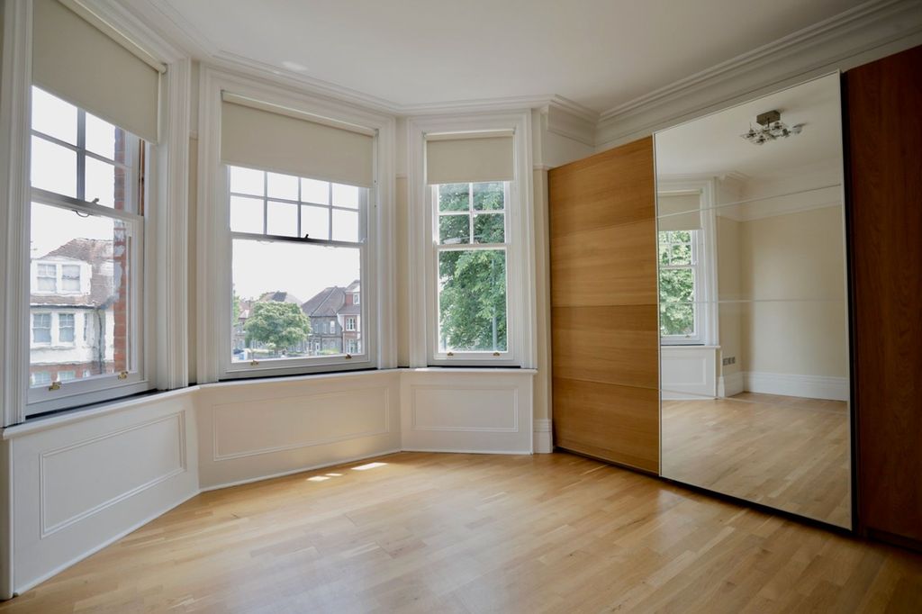 Property photo 3 of 8 Bedroom 1